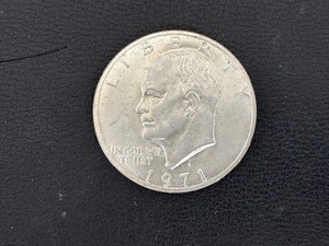 lot 138 image: 1971-S Eisenhower Silver Dollar