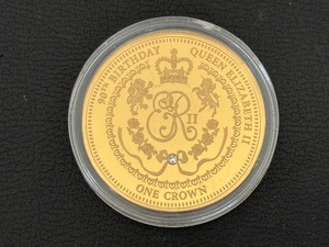 lot 152 image: 2016 Queen Elizabeth One Crown