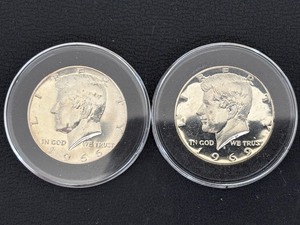 lot 161 image: Kennedy Half Dollars