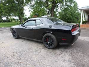 lot 1 image: 2013 Dodge Challenger 88k miles