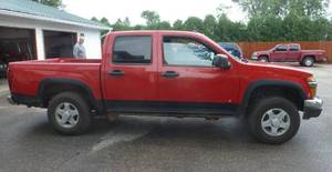 lot 2 image: 2008 GMC Canyon 12 Ton pickup