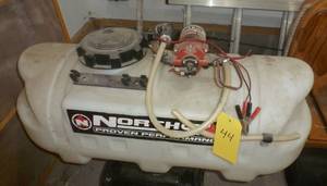 lot 44 image: sprayer tank with pump