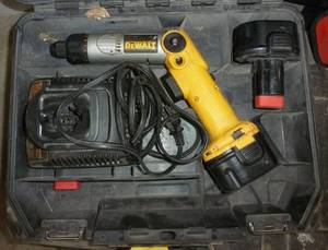 lot 48 image: Dewalt tools right angle drill and drivers