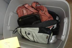 lot 69 image: Tote of purses
