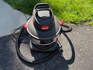 Used Shop-Vac 8 Gallon 6.0 HP Wet/Dry Vacuum
