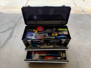 lot 15 image: Kobalt 2-Drawer Portable Tool Chest with Assorted Tools