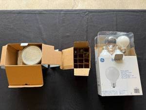 lot 24 image: Collection of LED Light Bulbs including GE and Sterl Lighting