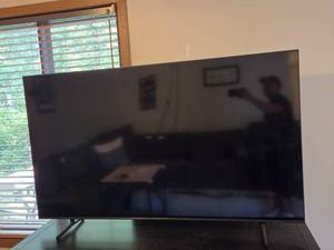 lot 120 image: Samsung 65-Inch 4K Smart TV with Remote Model QN65Q60AAFXZA