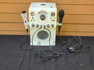 lot 121 image: Singing Machine Karaoke System with Dual Microphones