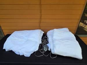 lot 132 image: Sunbeam Heated Mattress Pads Set - King and Full