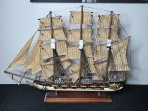 lot 138 image: Ville de Paris Sailing Ship Model with Intricate Detailing