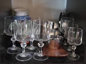 lot 145 image: Set of Cut Crystal Wine Glasses with Matching Ice Bucket