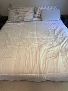 lot 207 image: King-Sized Mattress with Foundation and Bedding Set