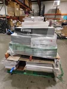 lot 7 image: WHOLESALE PALLET LOT OF Tile Products