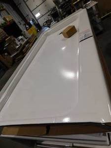 lot 29 image: 30 x 60 RH Shower Base