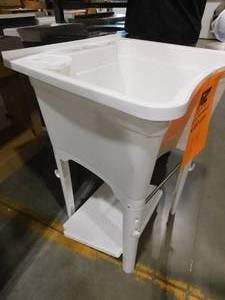 lot 184 image: 24 Laundry Sink