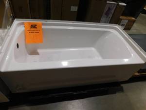 lot 187 image: STERLING 60 in. x 30 in. Soaking Bathtub with Left Drain in White
