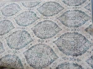 lot 32 image: Wyatt and Ash 2 ft x 6 ft Washable ...