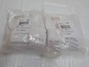 lot 60 image: 12 pair Size 2t-3t White Socks...
