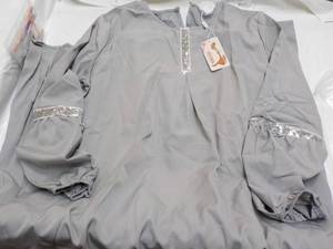 lot 78 image: Iwemek size 2XL Evening Dresses...