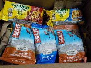 lot 127 image: 30 Variety Belvita Bars...