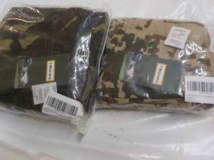 lot 164 image: Army Camo Clothing...