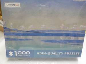 lot 216 image: 1000 pc Puzzle...