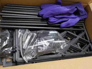 lot 232 image: 8 Panels Decorative Garden Fence 14...
