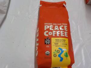 lot 247 image: Peach Coffee 20 oz Dark Roast Groun...