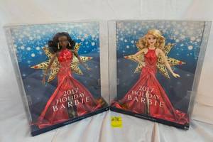 lot 278 image: 2017 HOLIDAY BARBIE IN BLACK & WHITE