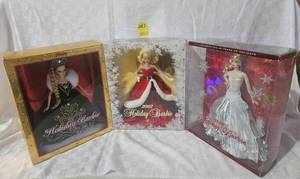lot 283 image: HOLIDAY BARBIES 2006, 2007, 2008