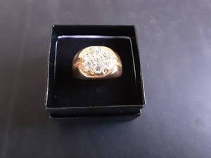 lot 23 image: 1-Mens Ring