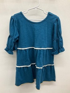 lot 88 image: Matilda Jane Size 8 Heart to Heart Dram Come Blue Knit Puff Sleave Tunic