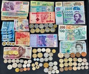lot 145 image: Large Collection of International Coins and Currency
