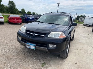 lot 19 image: 2002 Acura MDX AWD