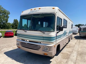 1995 Fleetwood Bounder