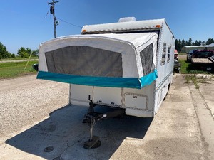 2001 Shasta Wings