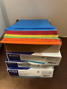 lot 80 image: Assorted Color Two-Pocket Folders