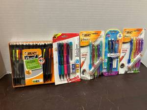 lot 147 image: Miscellaneous Mechanical Pencils