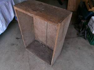 lot 58 image: Vintage Wooden Box