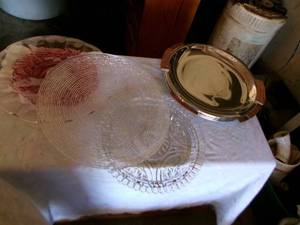 lot 88 image: Serving Platters Glass & Silver