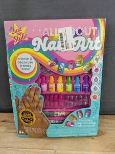 lot 625 image: Brand New Just My Style All About Nail Art Kit