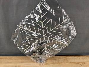 lot 132 image: Brand New Light-Up Snowflake With Remote and Suction Hook