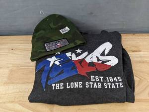 lot 79K image: Brand New Texas Hoodie Mens Size Medium and Camouflage Beanie OSFM