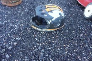 lot 21 image: Mongoose Full Face Shield MotorcycleATVSnowmobile Riding Helmet