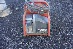 lot 19 image: Sanborn Magna Force Portable Air Compressor