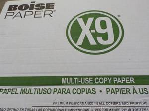 lot 10 image: Boise X9 White 2500 Sheets 11 x 11...