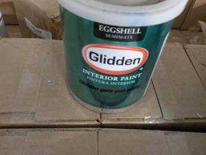 lot 140 image: 10 qts Glidden Paint  - your choice...