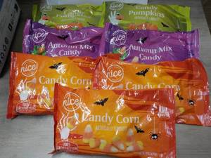 lot 156 image: 7 Bags 12 oz Variety Autumn Mix Can...