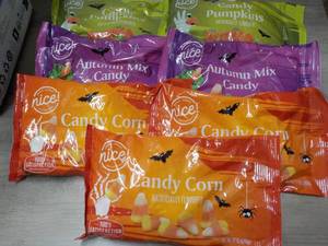 lot 158 image: 7 Bags 12 oz Variety Autumn Mix Can...